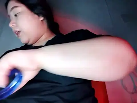 Snapshot of sharyl_24 chatting on 01/18/26, 11:08 sharyl 24 online show from 01/18/26, 11:08