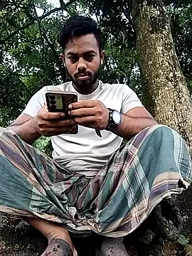 Snapshot of arafat_mia chatting on 04/10/26, 12:17 arafat mia online show from 04/10/26, 12:17