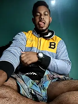 arafat mia online show from 12/15/25, 12:16