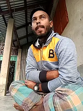 Snapshot of arafat_mia chatting on 02/08/26, 01:03 arafat mia online show from 02/08/26, 01:03