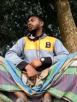 Snapshot of arafat_mia chatting on 01/14/26, 01:09 arafat mia online show from 01/14/26, 01:09