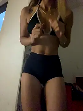 Carolinen online show from 10/07/25, 10:44