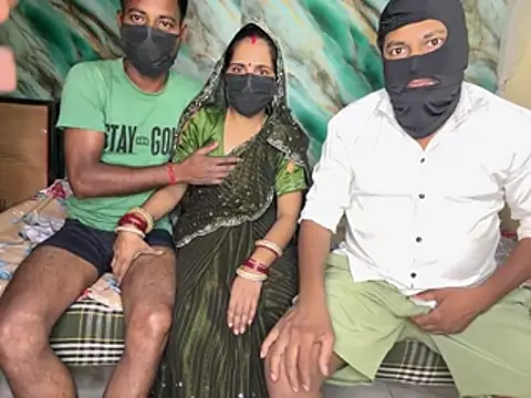 saviverma2024 online show from 06/25/26, 03:17