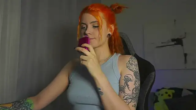 HarpyWitch online show from 09/17/25, 07:27