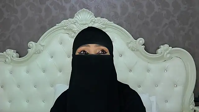 Snapshot of Hajar_Kar chatting on 09/18/25, 06:05 Hajar Kar online show from 09/18/25, 06:05