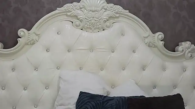 Hajar Kar online show from 06/04/26, 05:23