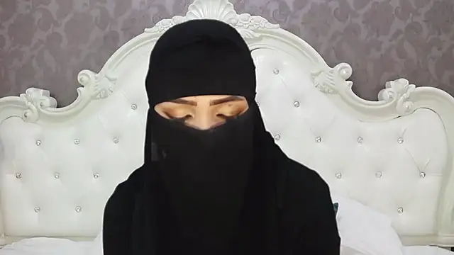 Hajar Kar online show from 05/13/26, 07:26