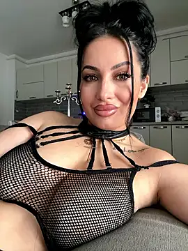 Snapshot of melissablack chatting on 01/15/26, 08:51 melissablack online show from 01/15/26, 08:51