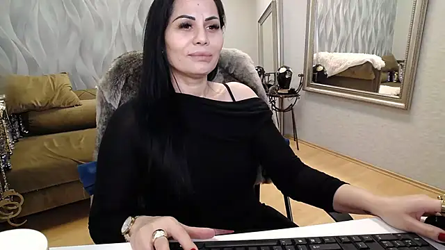 Sara Poison online show from 02/07/26, 03:14