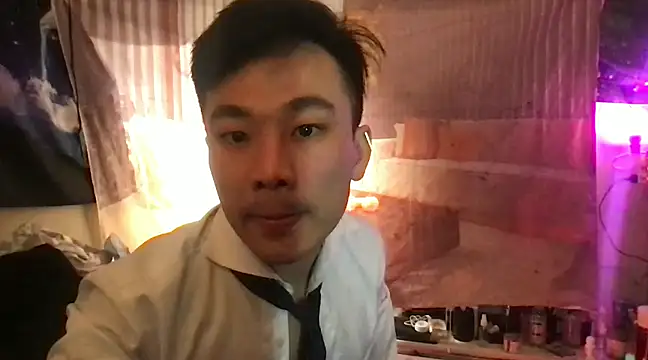 ex199212 online show from 03/18/25, 03:33