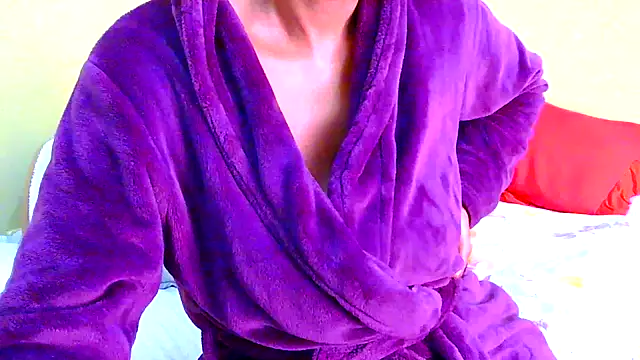 Snapshot of Mollybrookexx chatting on 06/27/26, 12:22 Mollybrookexx online show from 06/27/26, 12:22