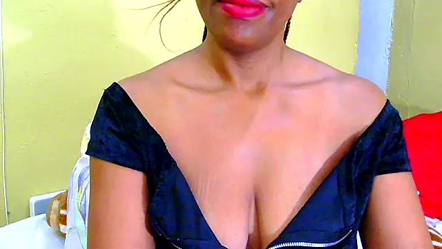 Snapshot of Mollybrookexx chatting on 07/08/26, 06:14 Mollybrookexx online show from 07/08/26, 06:14