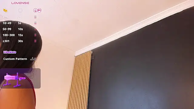 Snapshot of sweetsofia18 chatting on 09/13/25, 11:32 sweetsofia18 online show from 09/13/25, 11:32