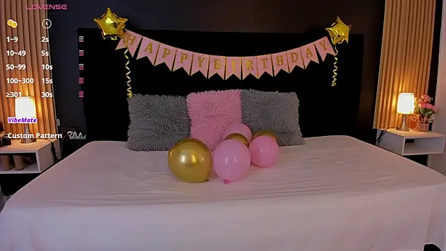 sweetsofia18 online show from 05/22/26, 11:25