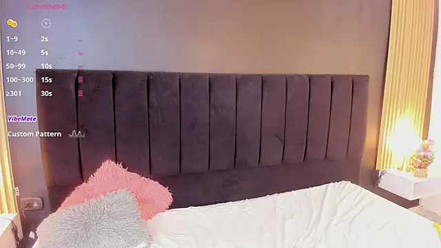 sweetsofia18 online show from 03/11/26, 11:32