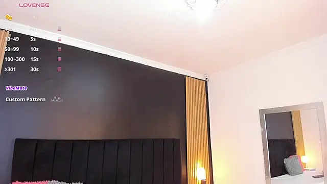 Snapshot of sweetsofia18 chatting on 03/15/25, 10:33 sweetsofia18 online show from 03/15/25, 10:33