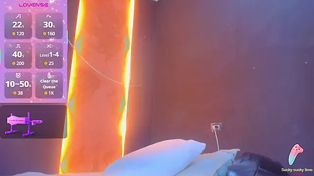 Charlotte Love10 online show from 09/18/25, 11:35