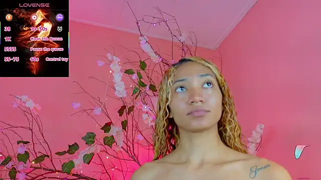 Charlotte Love10 online show from 11/13/25, 01:15