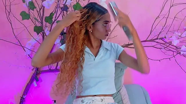 Charlotte Love10 online show from 03/12/26, 12:09