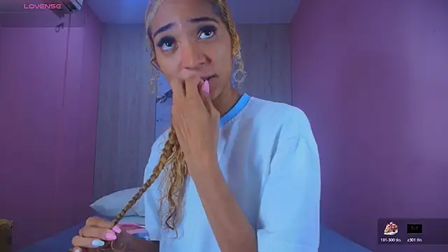 Charlotte Love10 online show from 10/19/25, 11:46