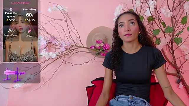 Charlotte Love10 online show from 04/28/26, 11:58