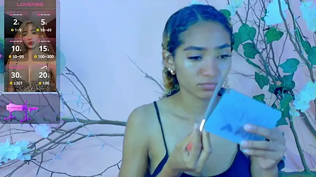 Charlotte Love10 online show from 04/15/26, 11:38