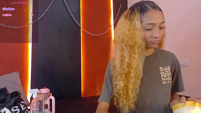 Charlotte Love10 online show from 02/06/26, 09:55