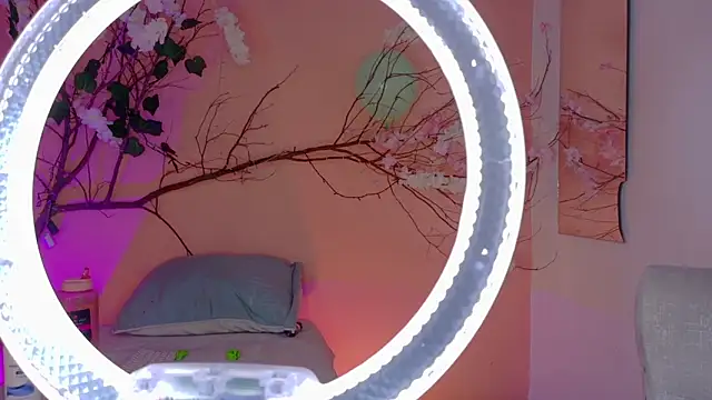 Charlotte Love10 online show from 03/03/26, 12:34