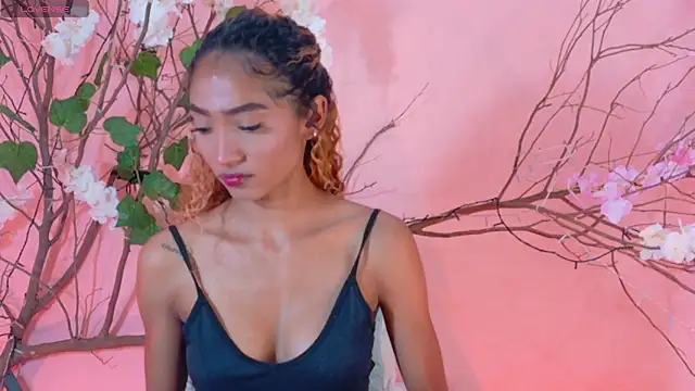 Charlotte Love10 online show from 03/07/26, 06:35