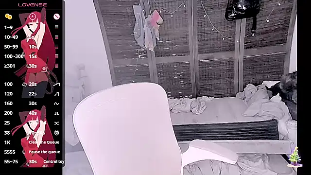 madokapruriens online show from 12/16/25, 05:55