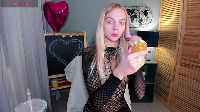 Aria69Stars online show from 09/21/25, 08:52