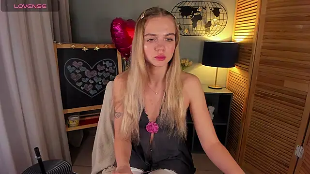 Aria69Stars online show from 03/20/25, 12:22