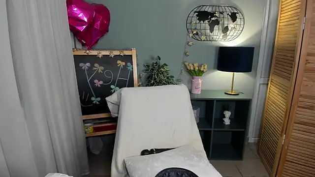 Aria69Stars online show from 11/14/25, 10:08