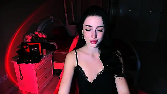 Snapshot of lovely_desire chatting on 11/19/25, 06:02 lovely desire online show from 11/19/25, 06:02