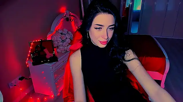 Snapshot of lovely_desire chatting on 03/03/25, 10:17 lovely desire online show from 03/03/25, 10:17