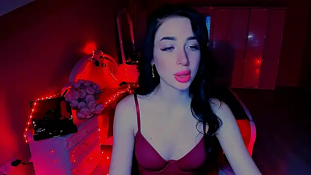 Snapshot of lovely_desire chatting on 03/18/25, 01:12 lovely desire online show from 03/18/25, 01:12