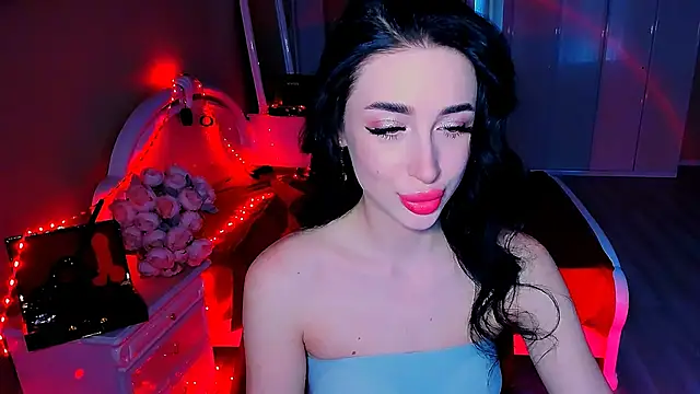 Snapshot of lovely_desire chatting on 03/10/25, 10:50 lovely desire online show from 03/10/25, 10:50