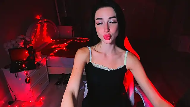 Snapshot of lovely_desire chatting on 10/03/25, 02:40 lovely desire online show from 10/03/25, 02:40