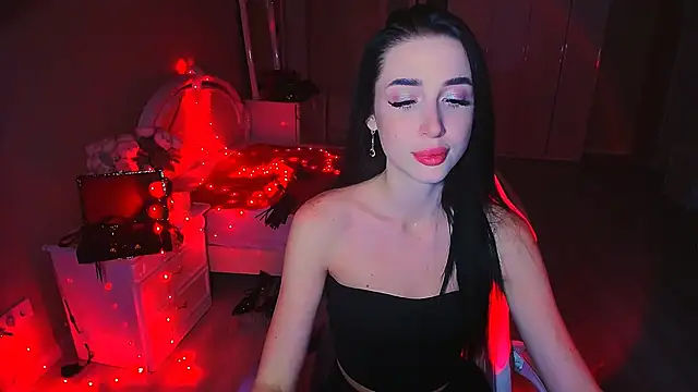 Snapshot of lovely_desire chatting on 10/17/25, 10:50 lovely desire online show from 10/17/25, 10:50