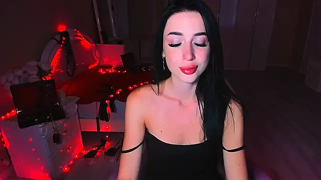 Snapshot of lovely_desire chatting on 09/14/25, 06:58 lovely desire online show from 09/14/25, 06:58