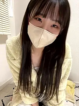 Snapshot of -x_MIU_x chatting on 12/02/24, 09:52 -x MIU x online show from 12/02/24, 09:52