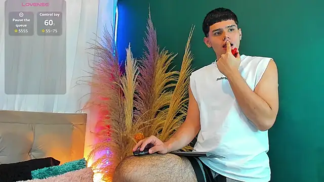 Nathaniel Park online show from 10/03/25, 03:41