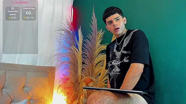 Nathaniel Park online show from 10/12/25, 01:07