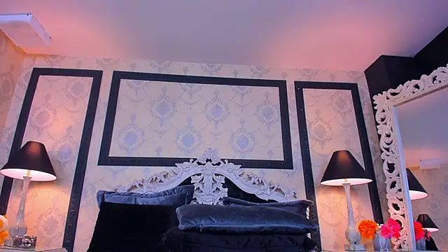 Snapshot of ImSophiie chatting on 02/20/25, 12:08 ImSophiie online show from 02/20/25, 12:08