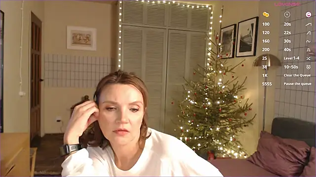 Charline TheFoxTail online show from 01/03/25, 08:32