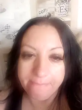 Snapshot of Veronica-Celie chatting on 05/12/26, 05:48 Veronica-Celie online show from 05/12/26, 05:48