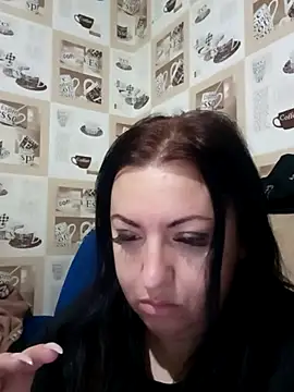 Snapshot of Veronica-Celie chatting on 01/08/25, 04:54 Veronica-Celie online show from 01/08/25, 04:54