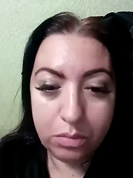 Snapshot of Veronica-Celie chatting on 01/02/25, 06:56 Veronica-Celie online show from 01/02/25, 06:56