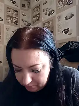 Snapshot of Veronica-Celie chatting on 01/10/25, 12:36 Veronica-Celie online show from 01/10/25, 12:36