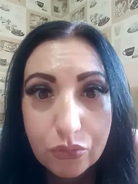 Snapshot of Veronica-Celie chatting on 10/02/25, 01:58 Veronica-Celie online show from 10/02/25, 01:58
